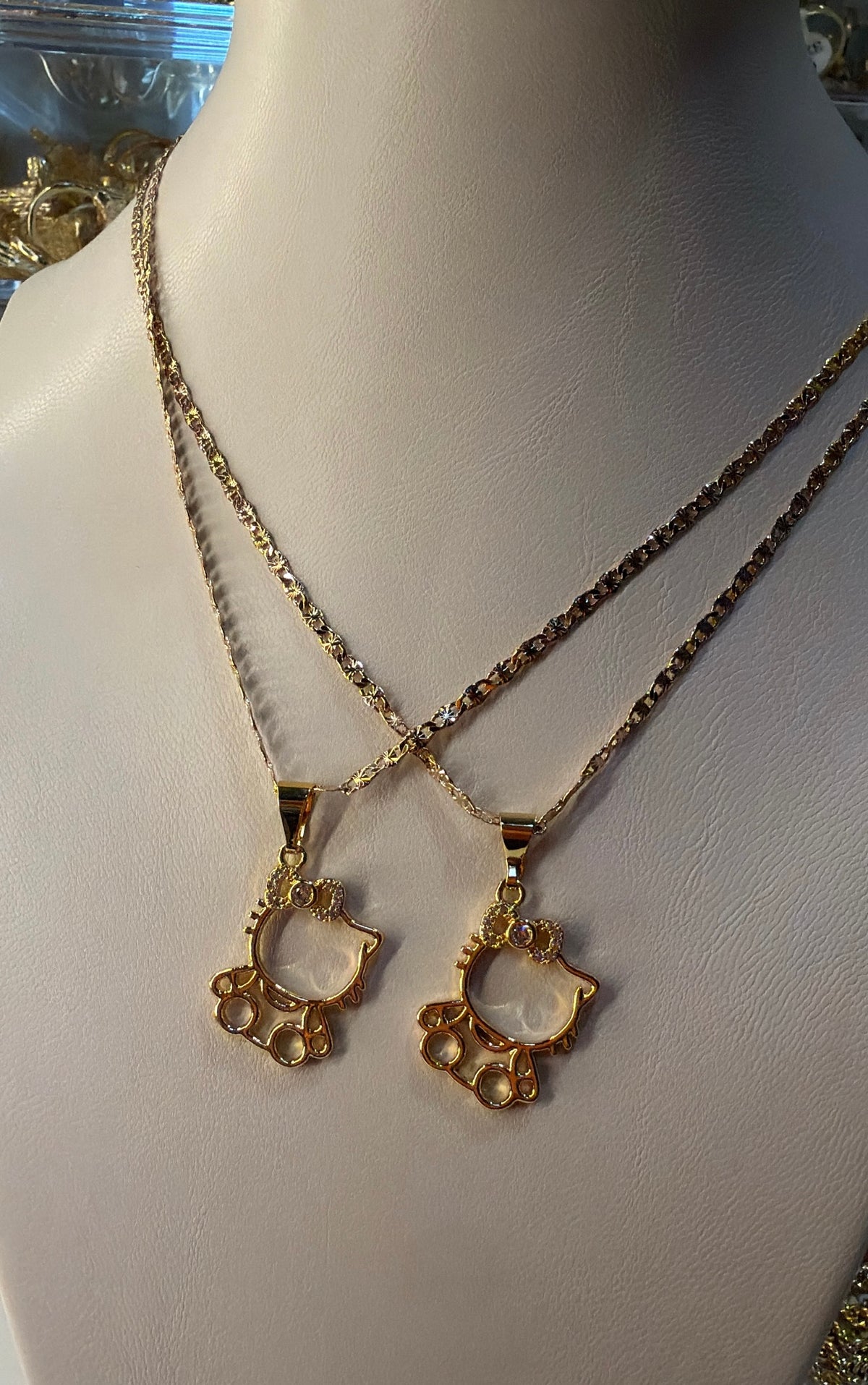 pretty dainty chain