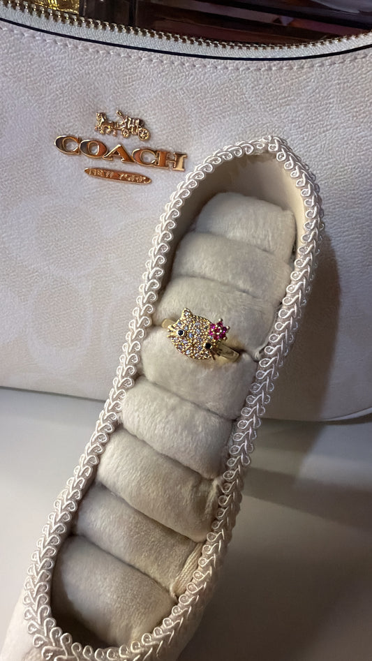 girly ring