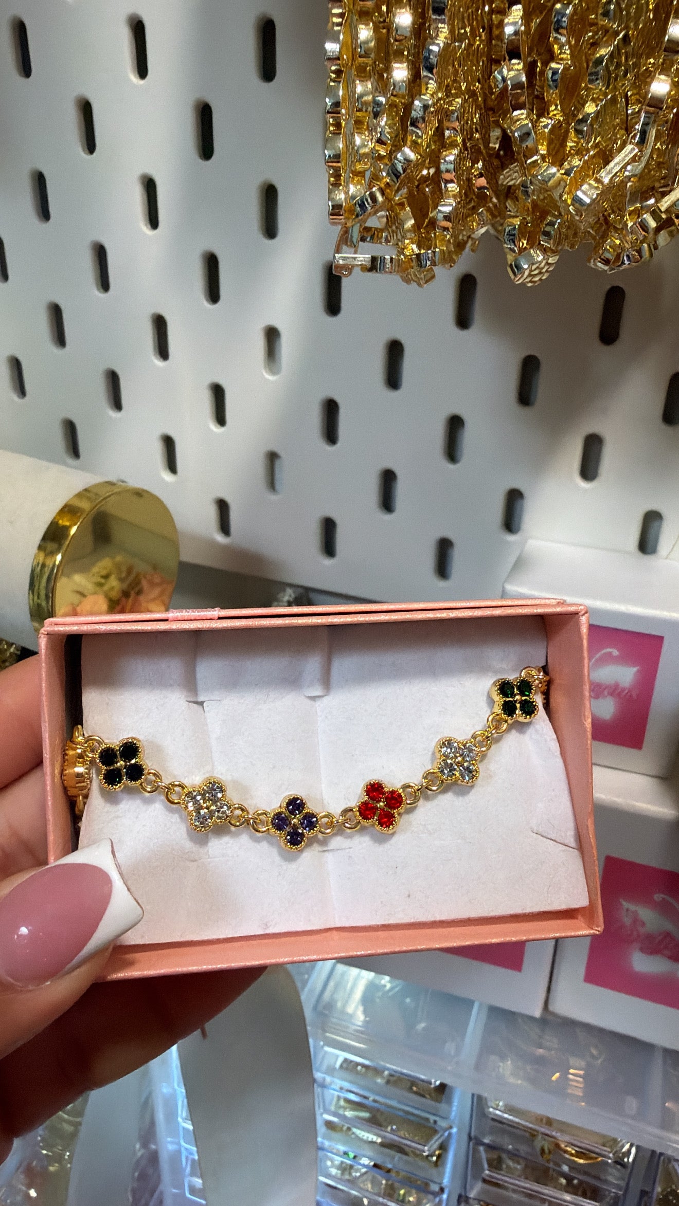 tricolor sparkly flower bracelet