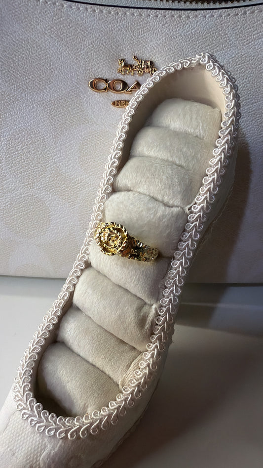 Rose nugget ring