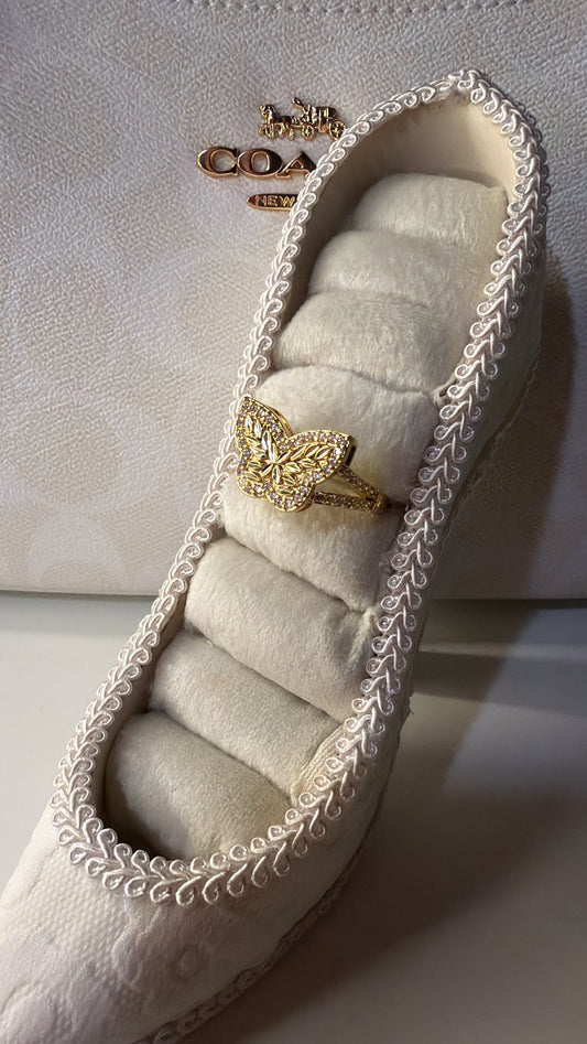 sparkly butterfly nugget ring