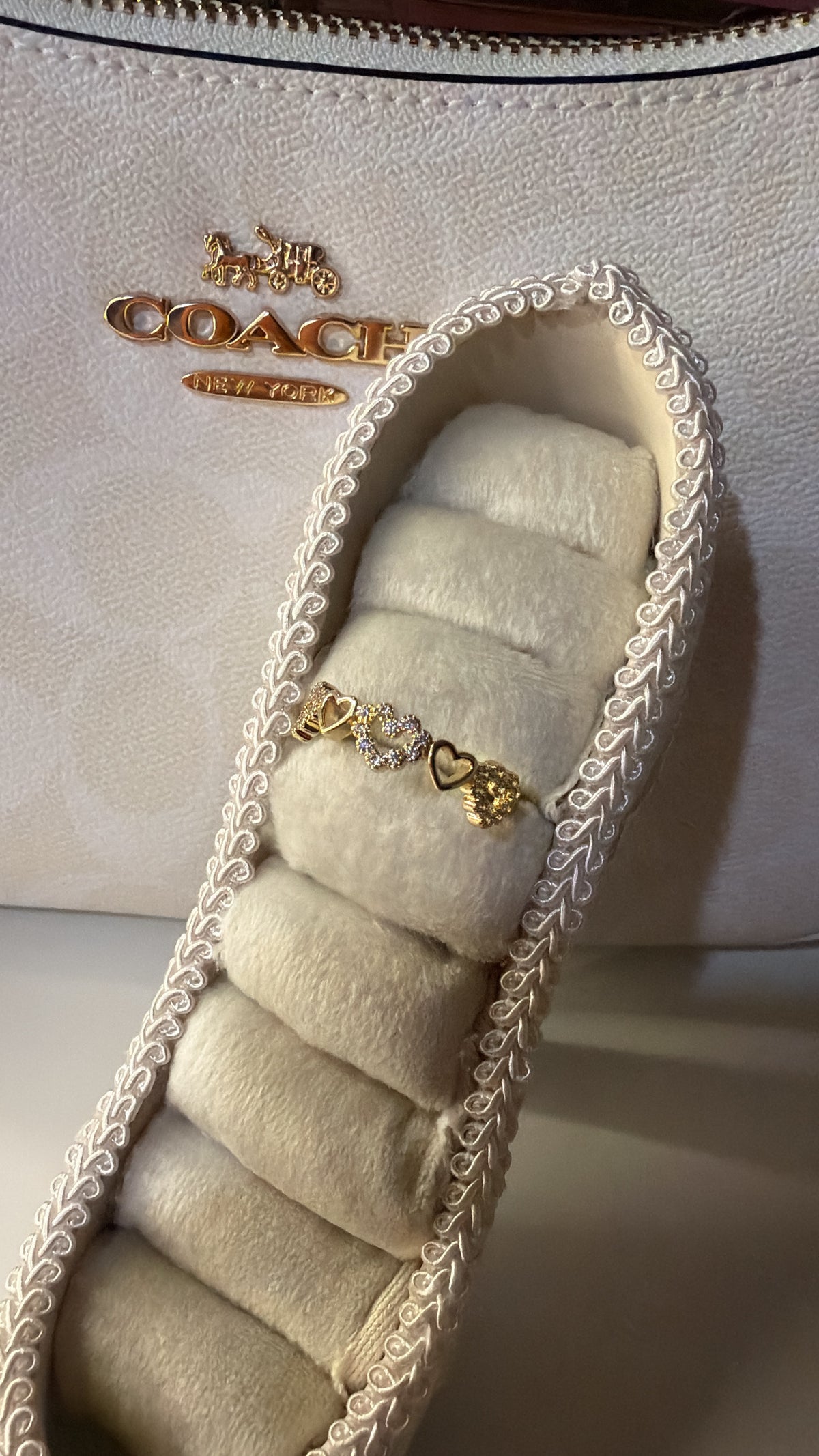 Coranzocitos ring