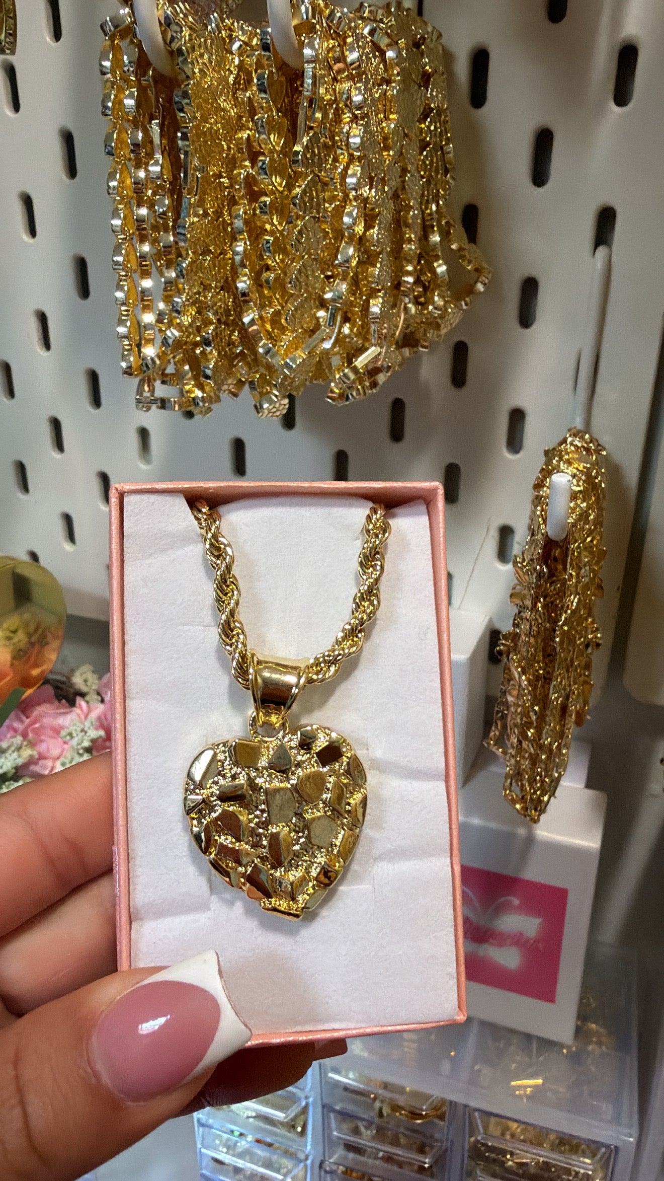 Big heart nugget chain