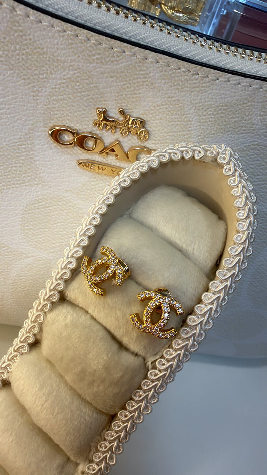 carol earrings