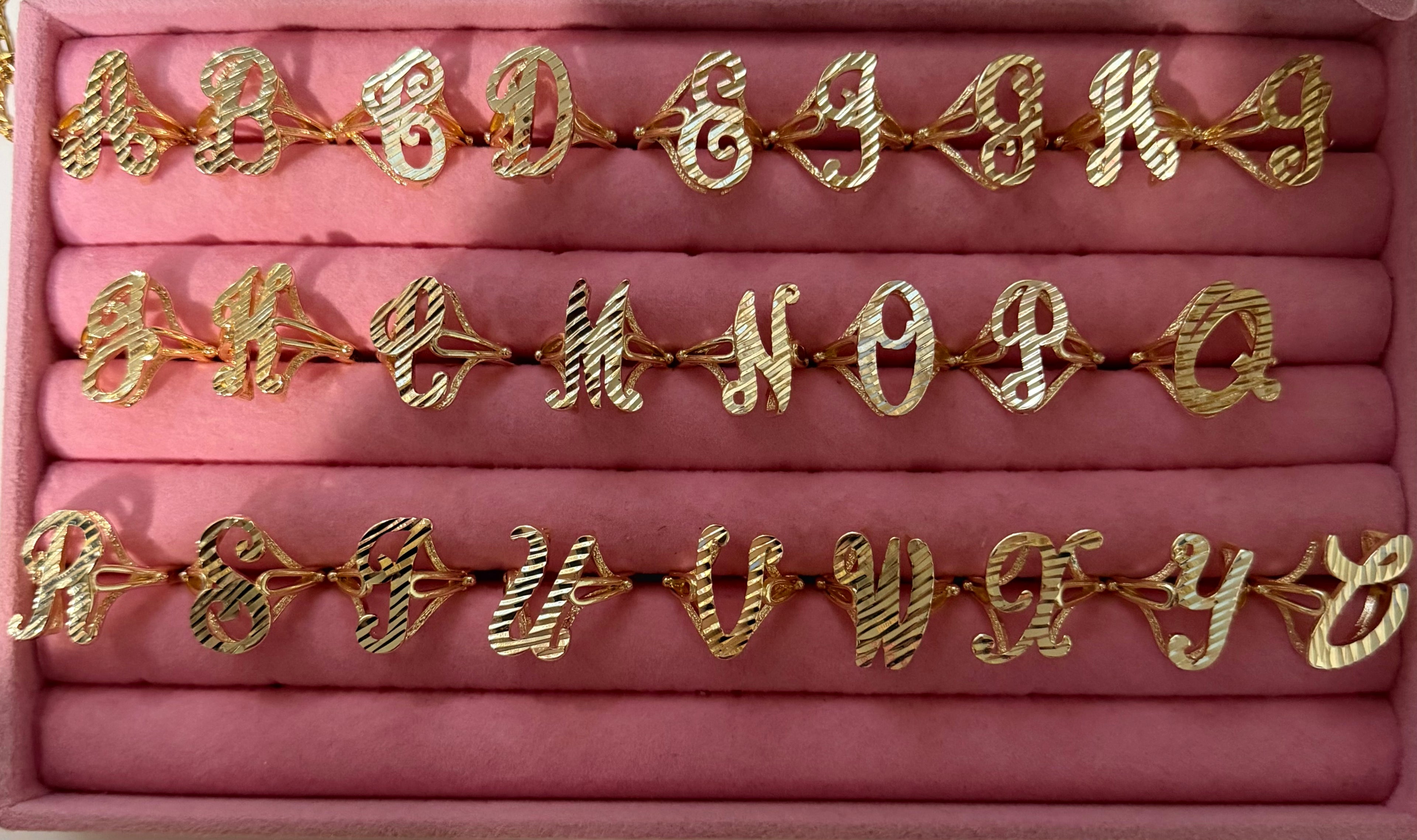Cursive initials ( adjustable )