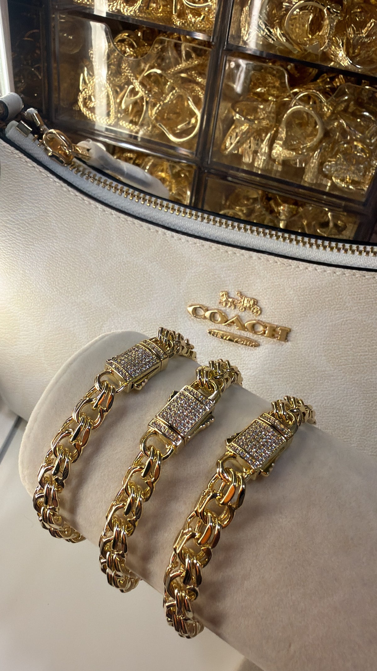 Chino link diamond clasp bracelet