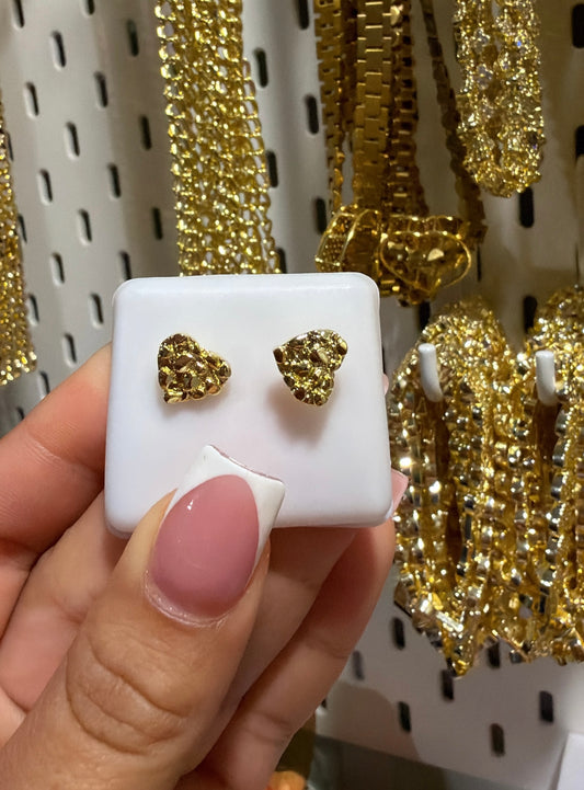 Heart nugget earrings (10’mm)