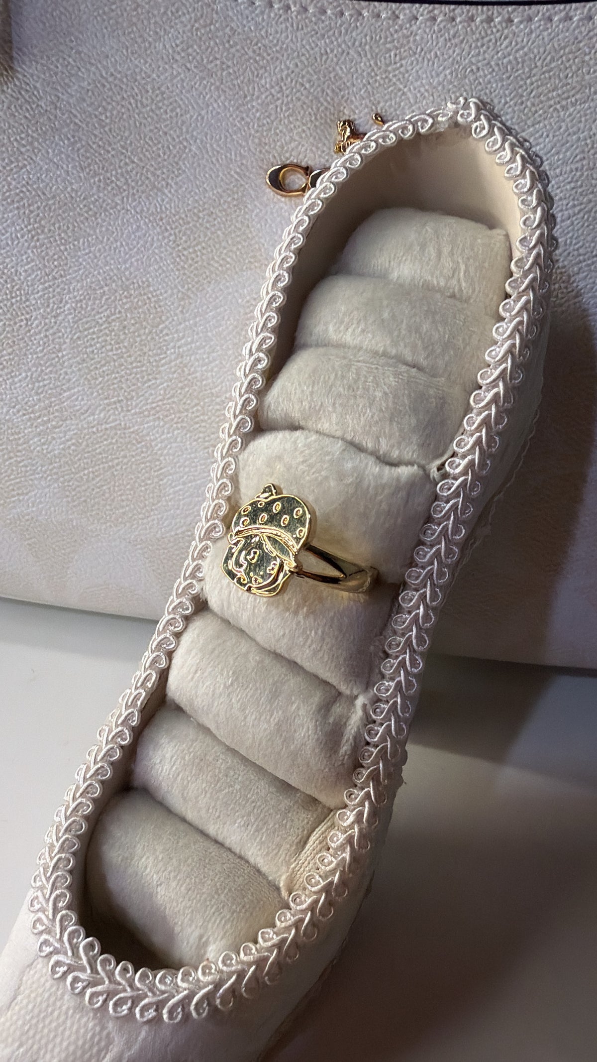 Fresita ring