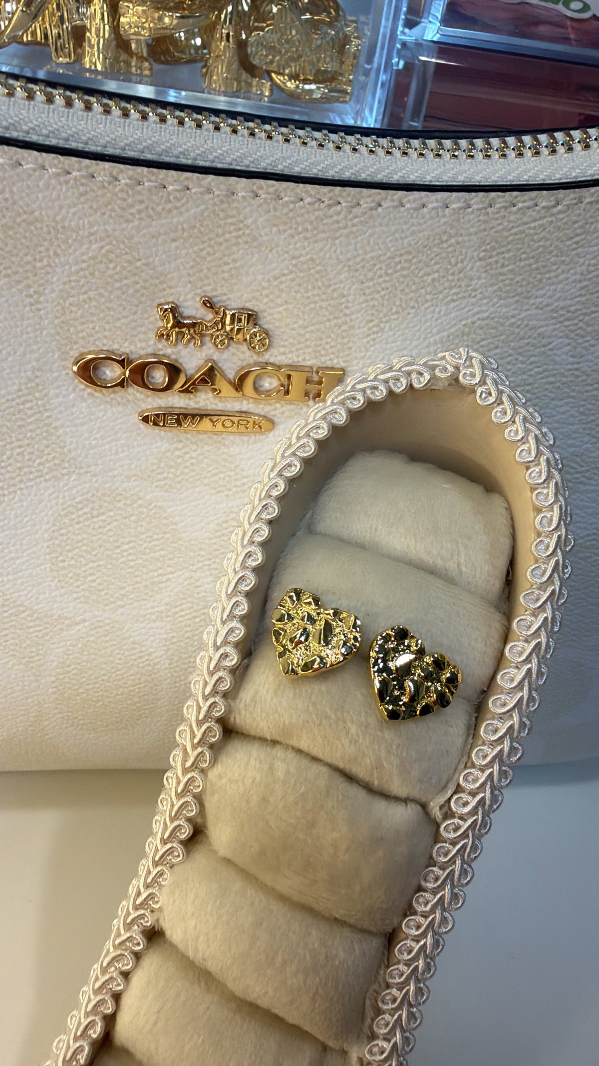 Heart nugget earrings (12’mm)