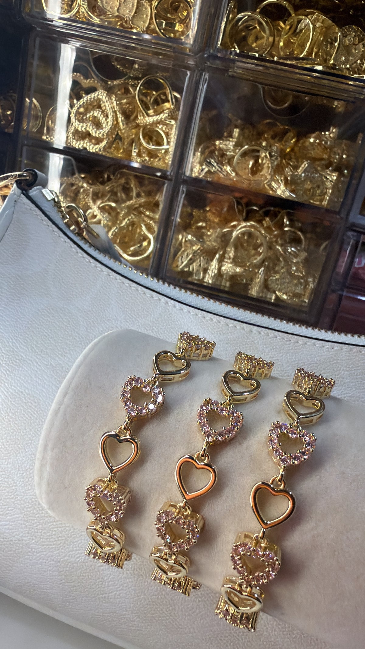 Pink corazonsitos bracelet