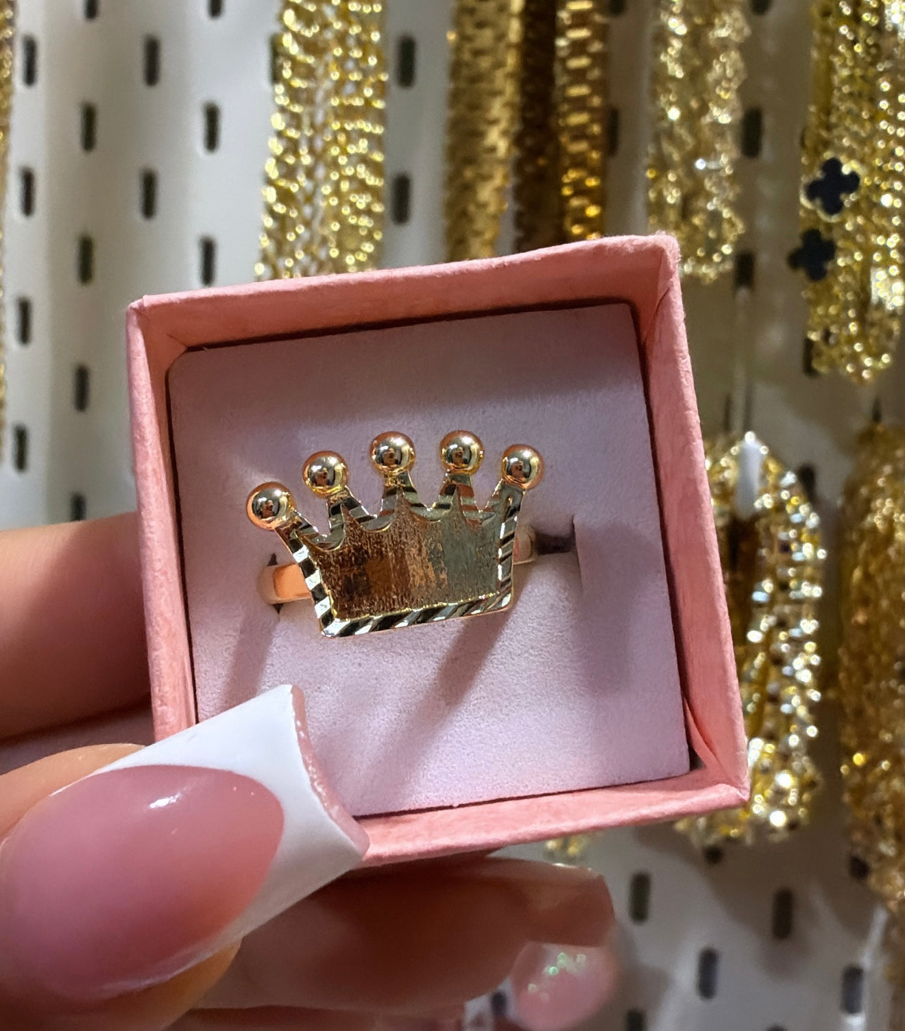 Crown ring