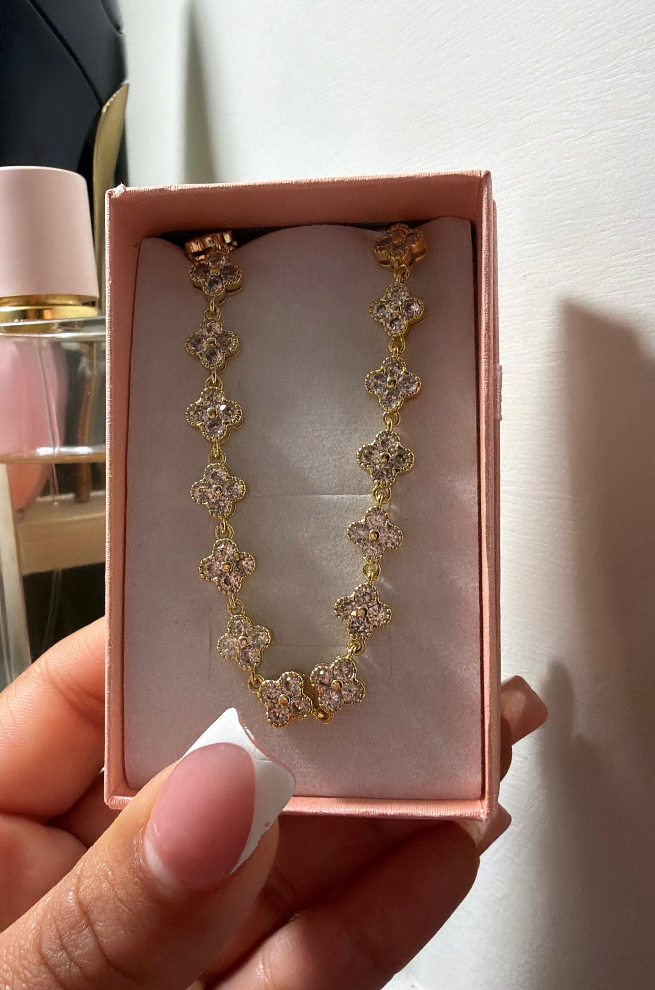 sparkly Cielo chain